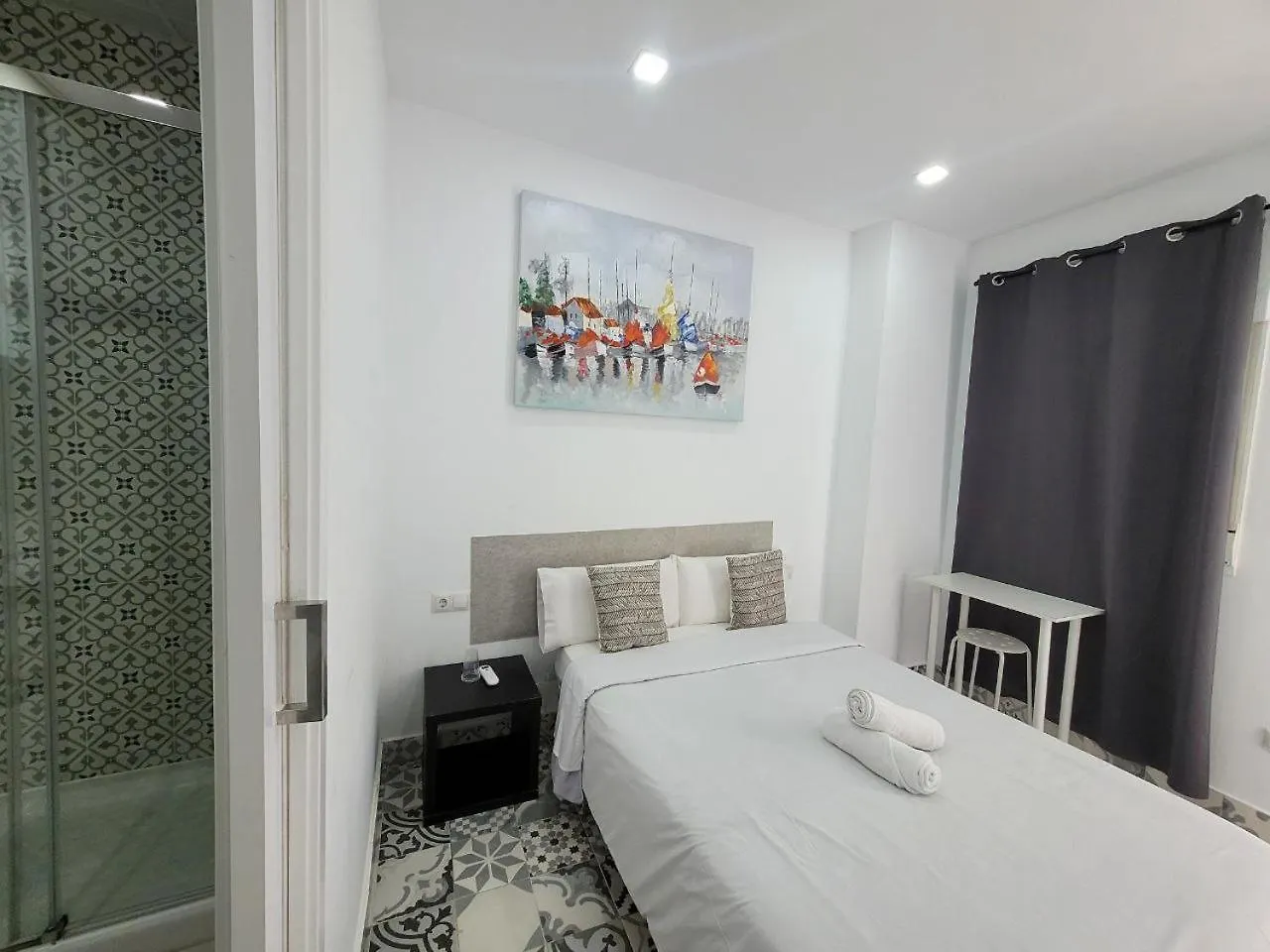 Ayz Silvela - Auto Check-In Property Málaga Spagna