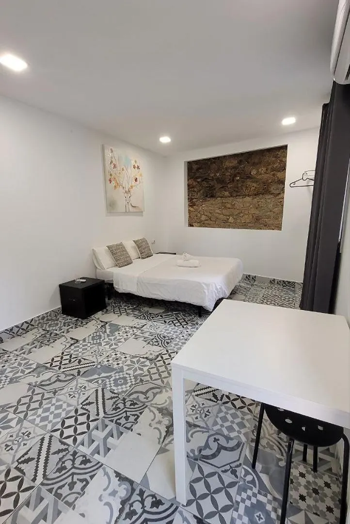 Ayz Silvela - Auto Check-In Property Málaga Affittacamere