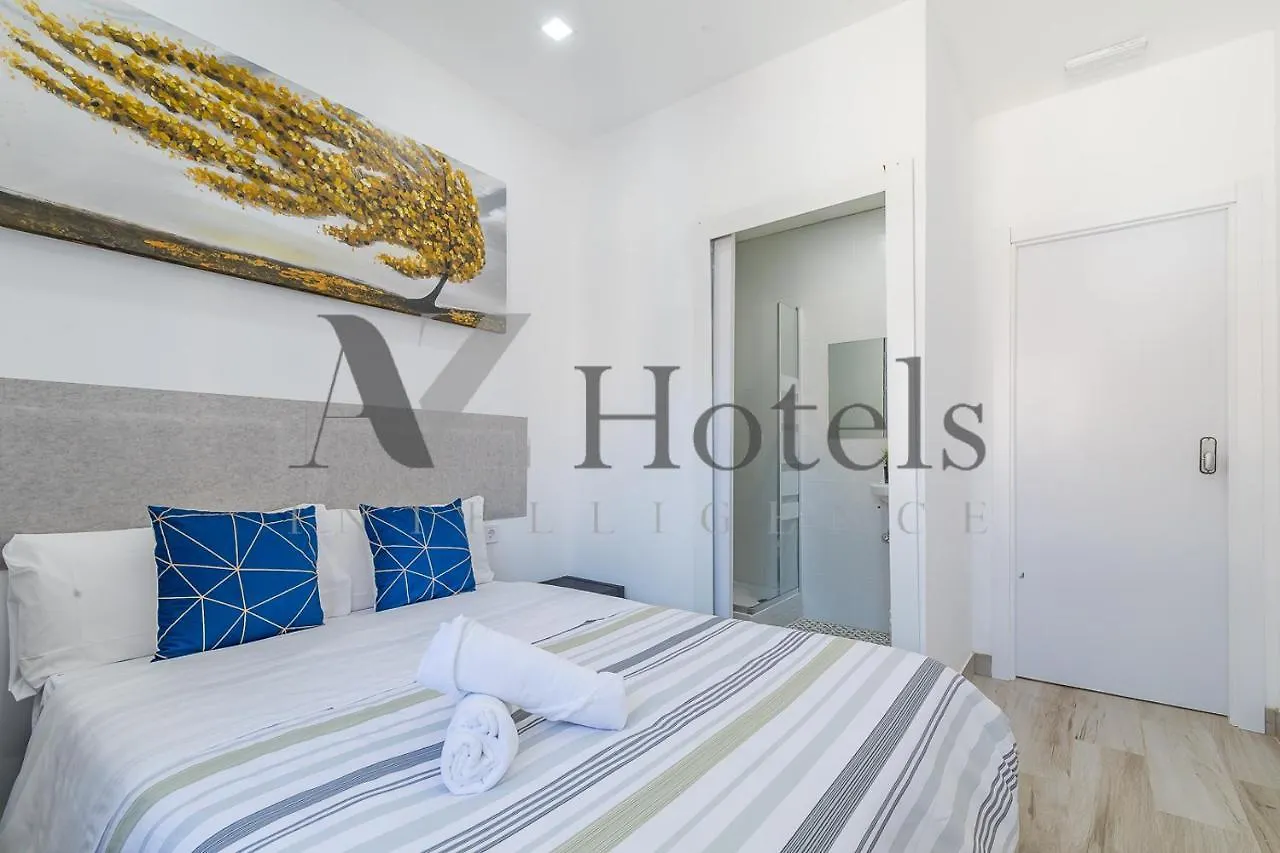 Ayz Silvela - Auto Check-In Property 말라가 0*,  스페인