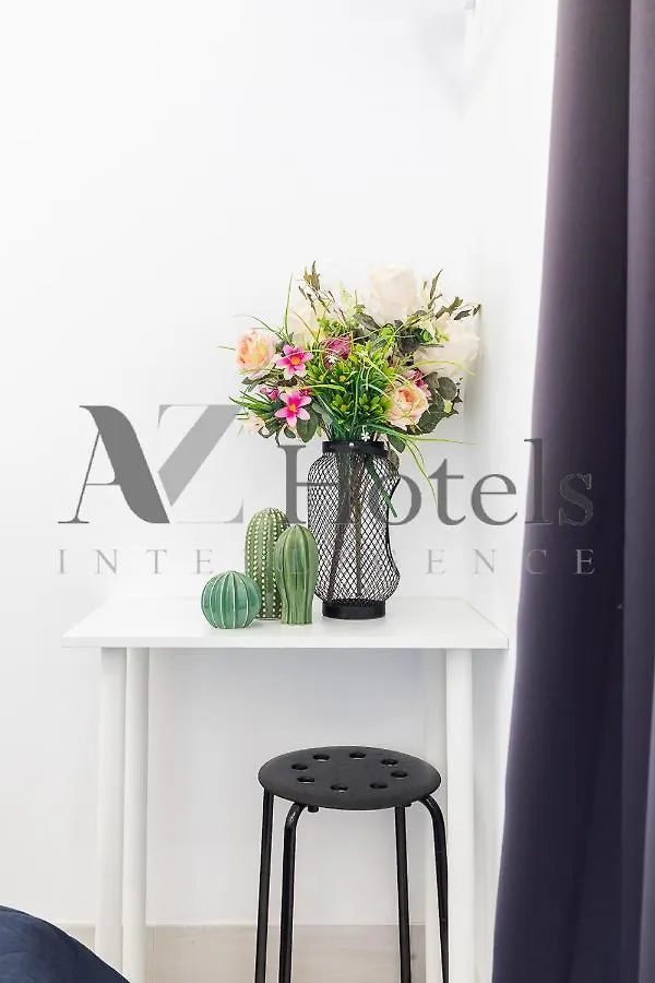 Guest house Ayz Silvela - Auto Check-In Property Malaga