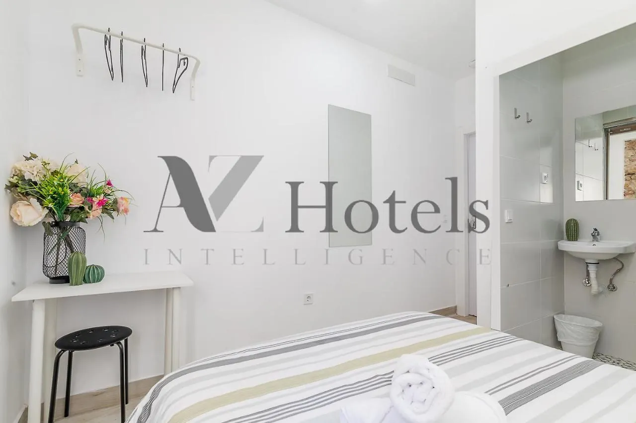 Guest house Ayz Silvela - Auto Check-In Property Malaga Spain